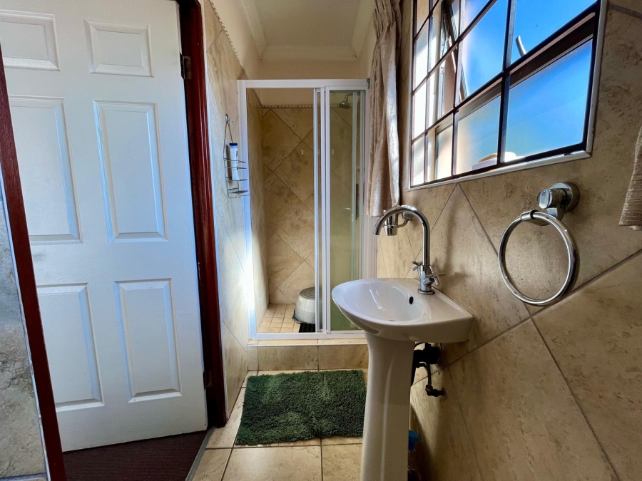 4 Bedroom Property for Sale in Safari Gardens North West